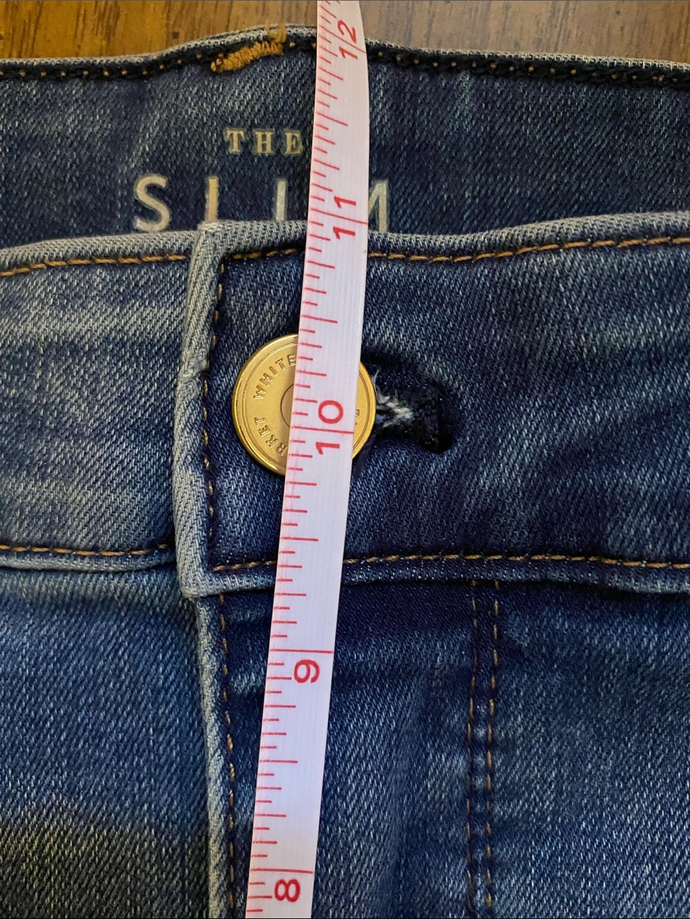 White House Black Market Cropped Jeans with Gold Embellishments Size 10 - Picture 9 of 11